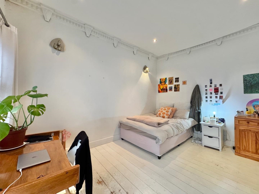 6 Bedroom Property for Sale in Walmer Estate Western Cape